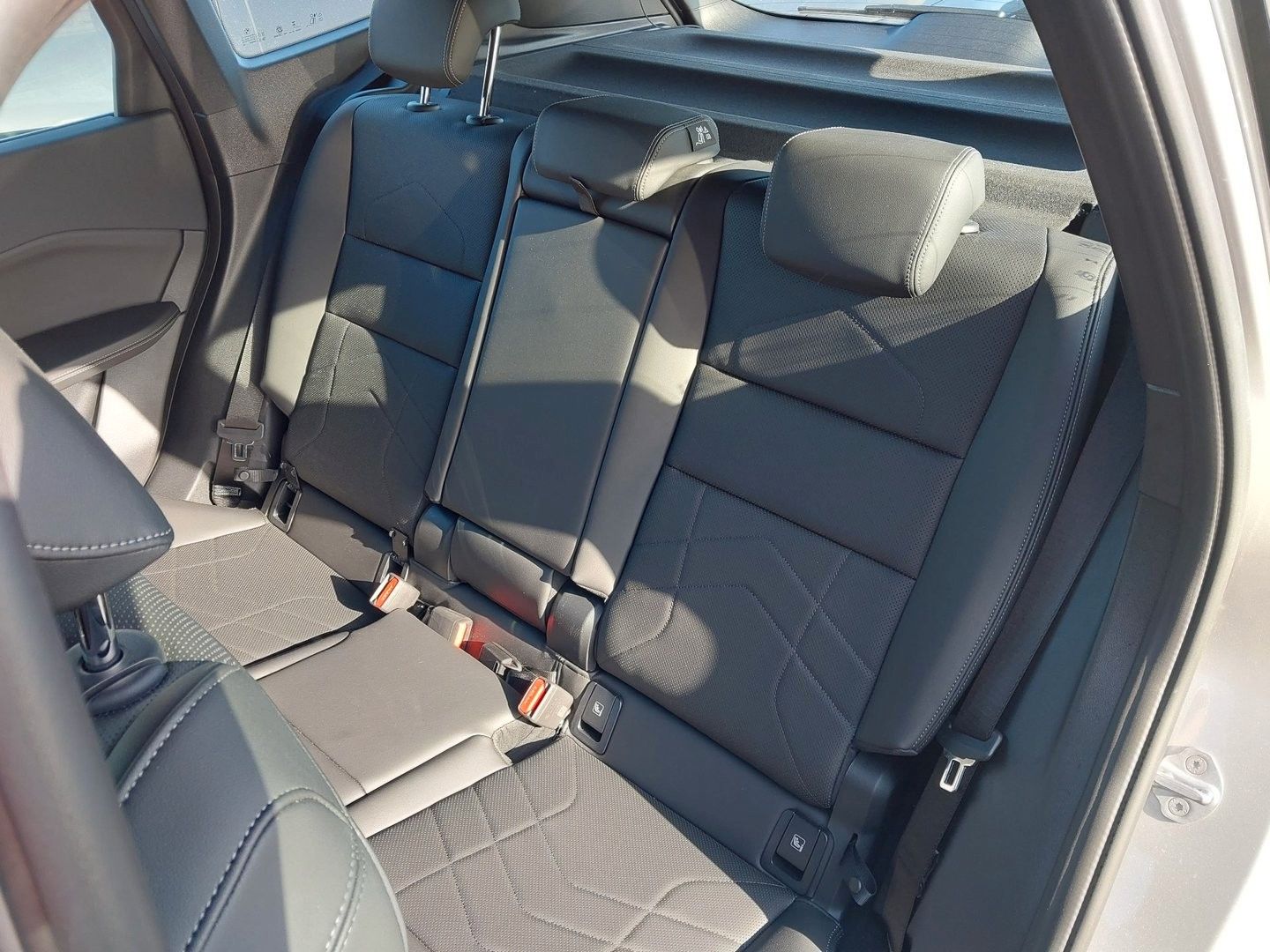 Fahrzeugabbildung BMW X1 sDrive 20 i M Sport ACC Leder H&k LED Kamera