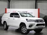 Toyota Hilux 2.4 D-4D DC Duty Comfort 4x4 / 5-SITZER - Toyota Hilux: Pickup
