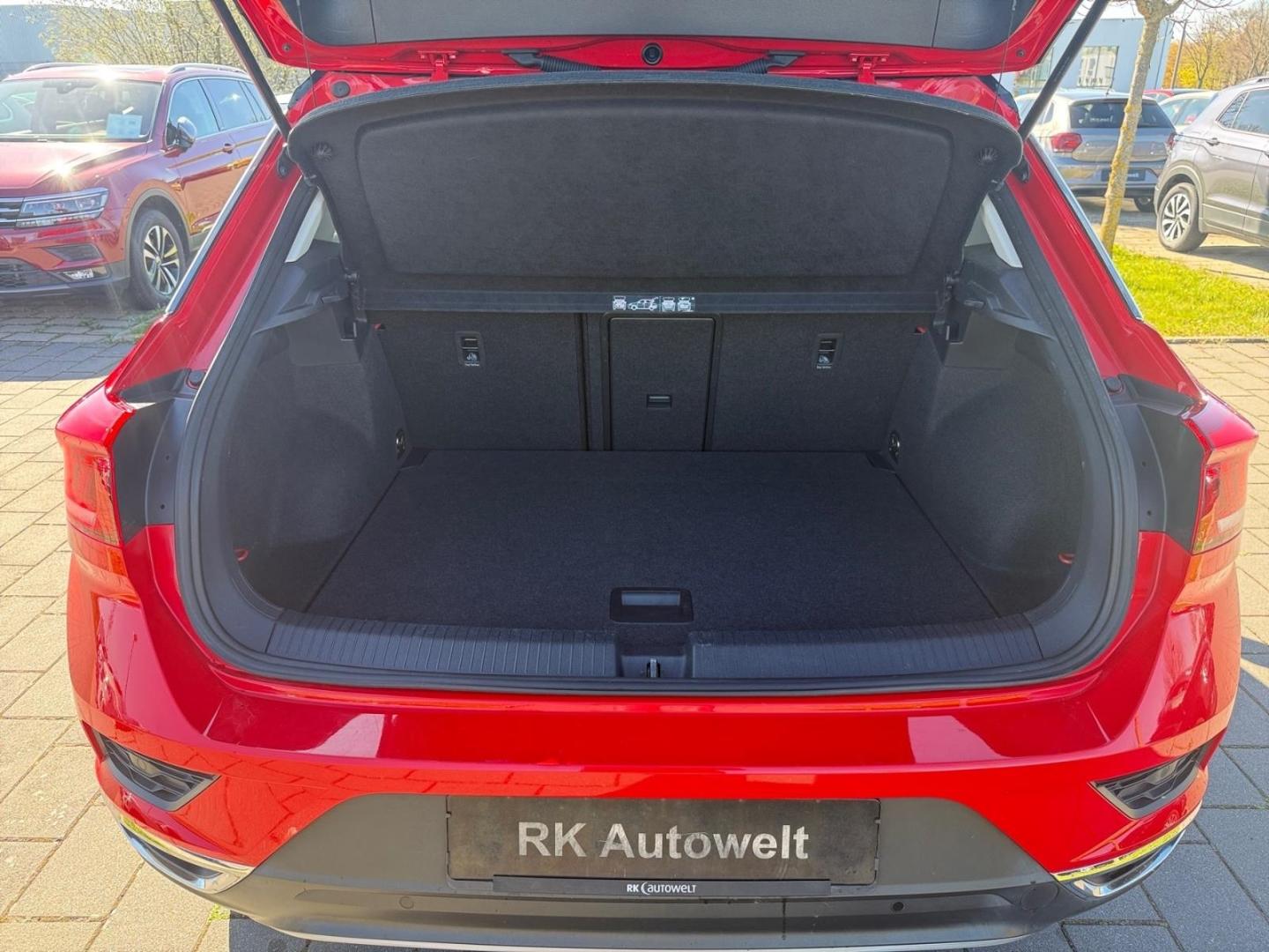 Volkswagen T-Roc Active 1.5 TSI Navi Apple CarPlay, миниатюра 10
