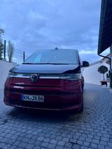 Volkswagen T7 Multivan Style Leder Bel HuD elHeck AHK Pano - Volkswagen T7 Multivan mit Diesel-Antrieb: Massagesitze