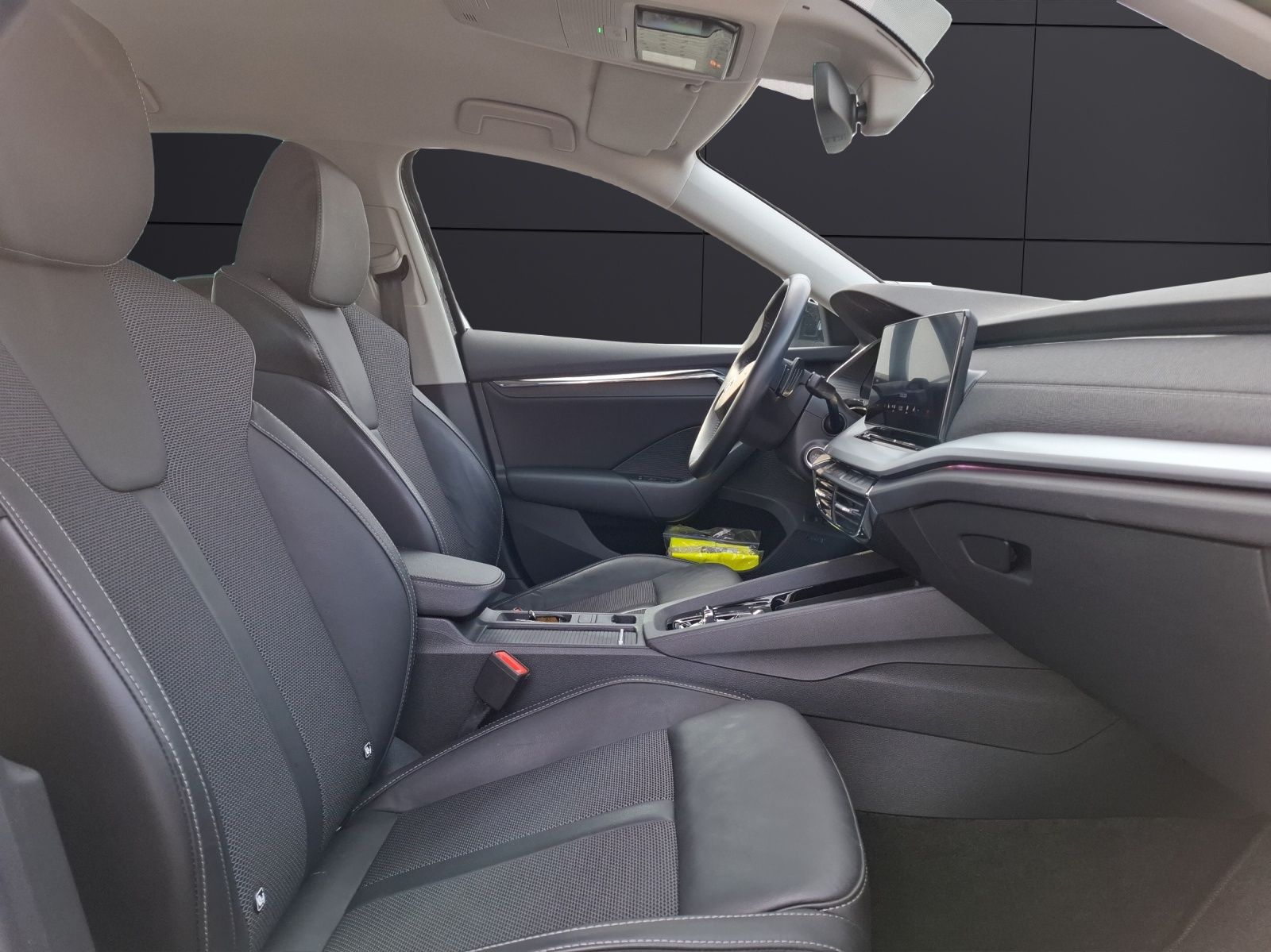 Fahrzeugabbildung SKODA Octavia Combi TDI First-Edition DSG Matrix Navi