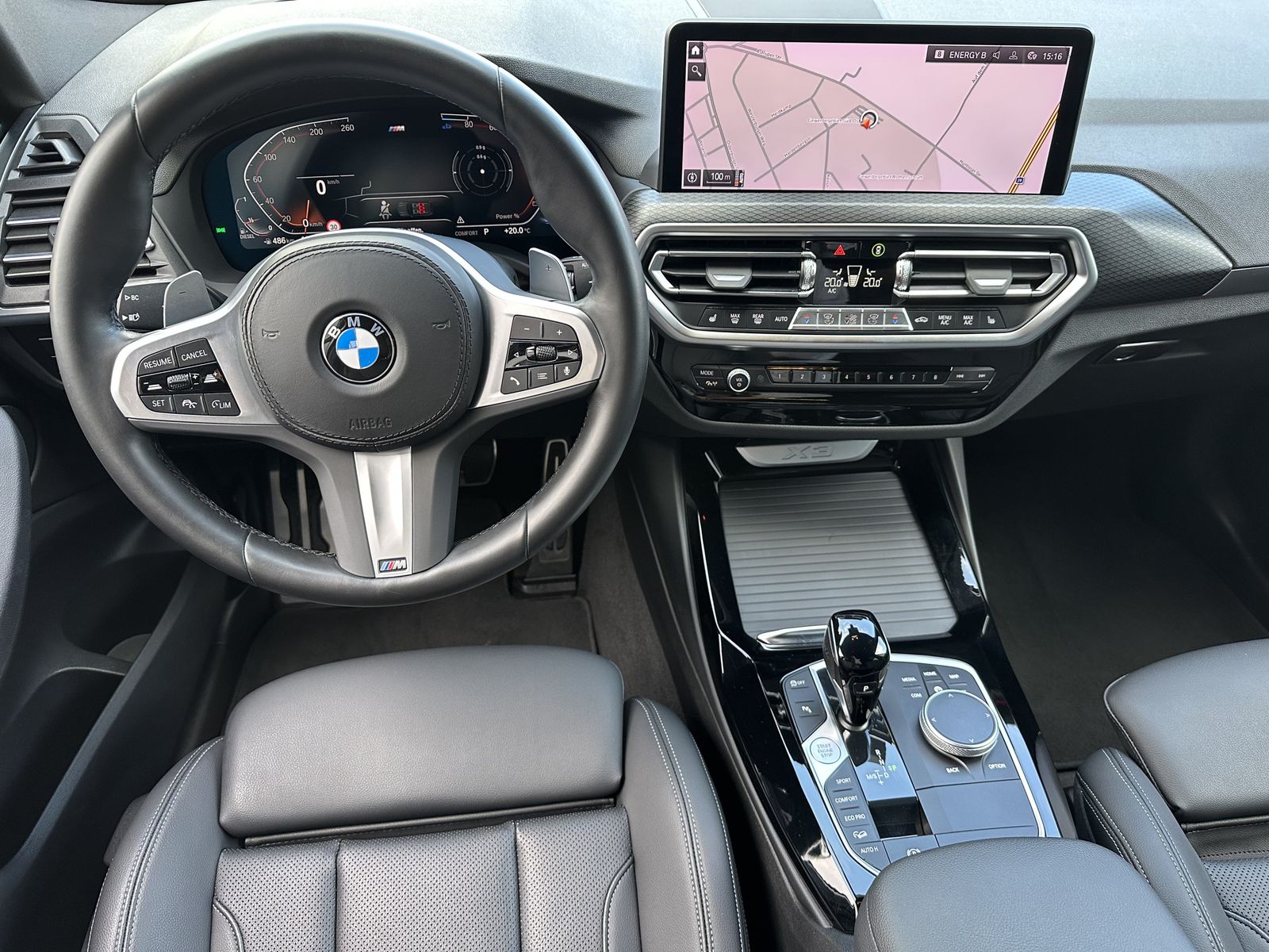 Fahrzeugabbildung BMW X3 xDrive20d M-Sport NAV+LED+HEAD-UP+ACC+19ZOLL