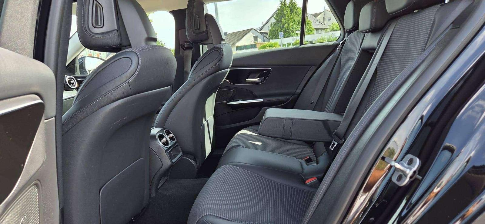 Mercedes-Benz C-Class LED / Navi Prem / Kamera / 64 Ambiente / S, миниатюра 14