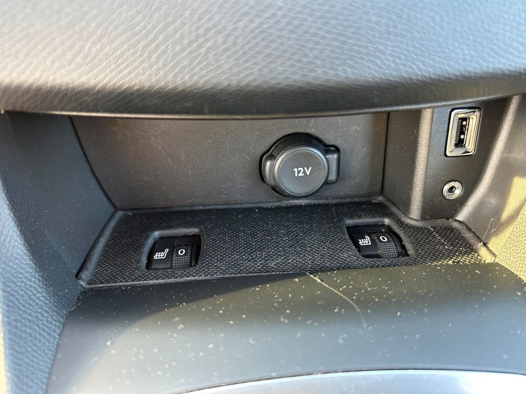 Car Image 25