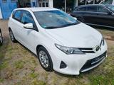 Toyota Auris Cool Klimaautomatik Tüv-Inspektion neu - Toyota Gebrauchtwagen in Freiburg