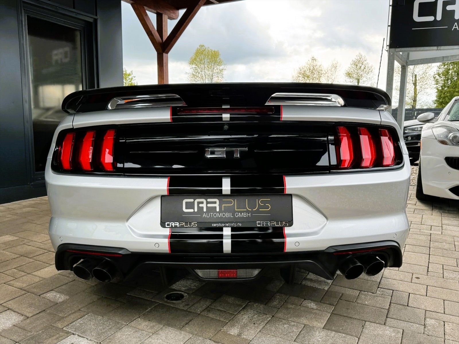 Fahrzeugabbildung Ford Mustang Shelby GT 500 5.0 V8 Premium Performance