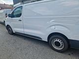 Opel Vivaro Transporter - Opel: Transporter