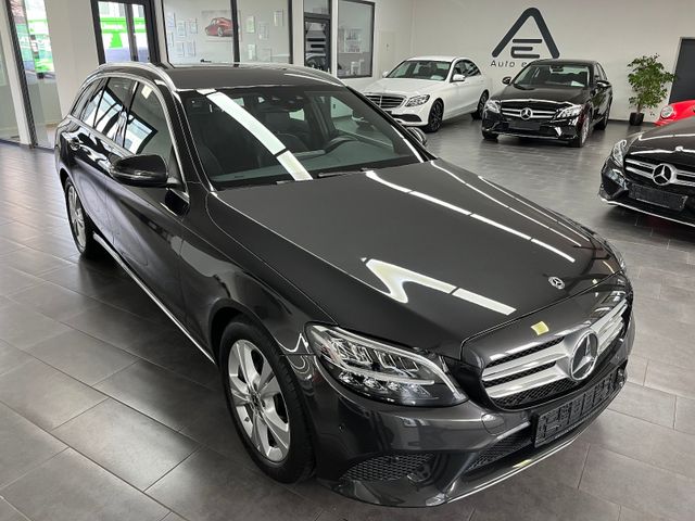 Mercedes-Benz C 220d T-Modell Navi/LED/Smartphone/DAB