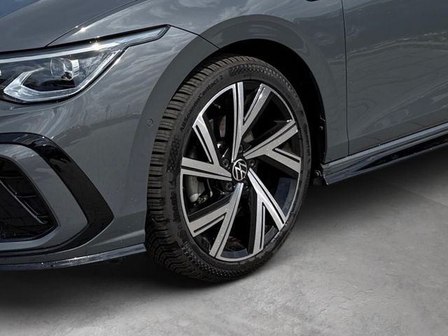 Golf 8 VIII R-Line 1.5 eTSI Navi ACC PDC v.+hi.