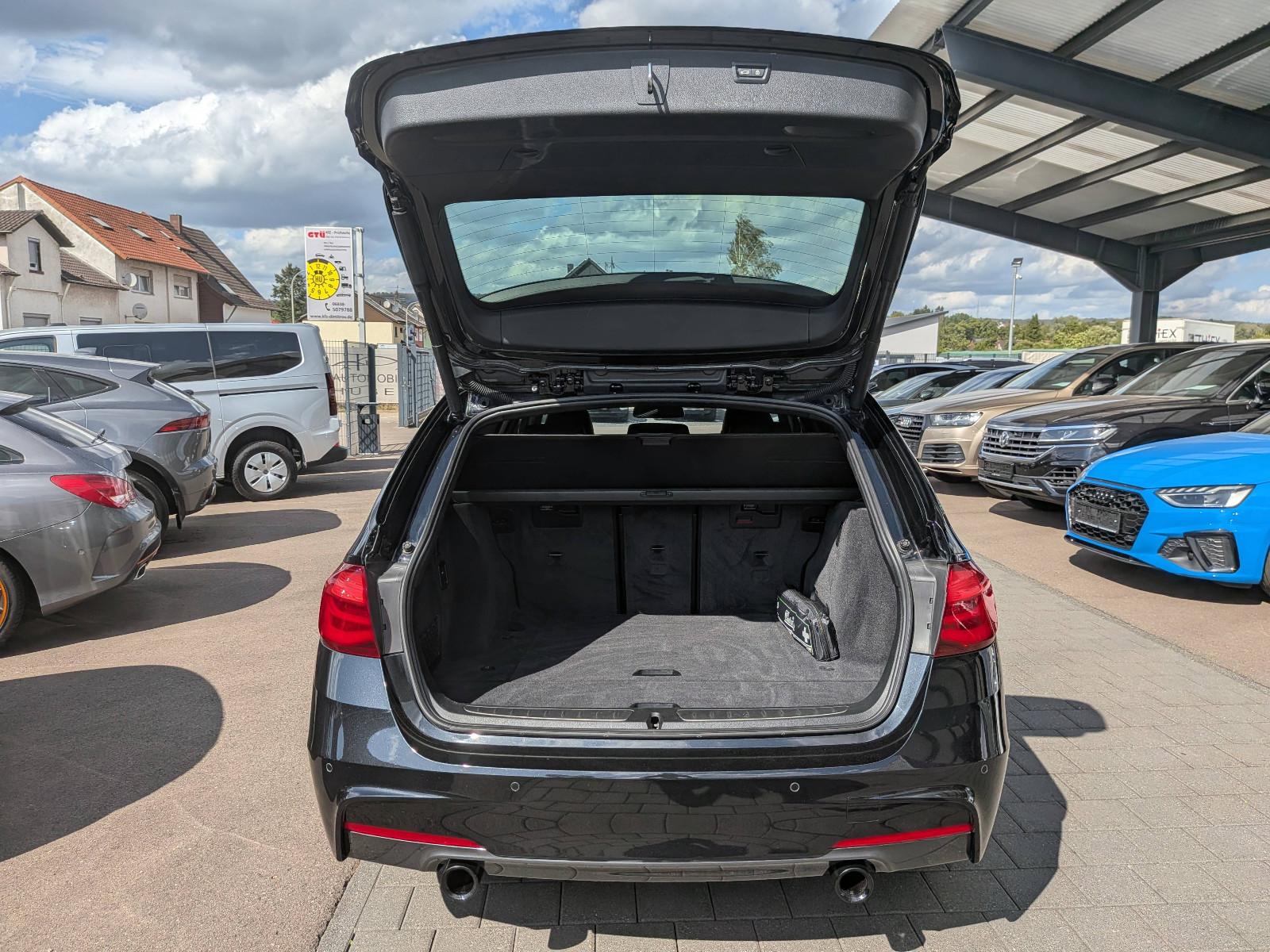 BMW 340i xDrive M-Paket h&k Leder Virtual Pano KeyGo