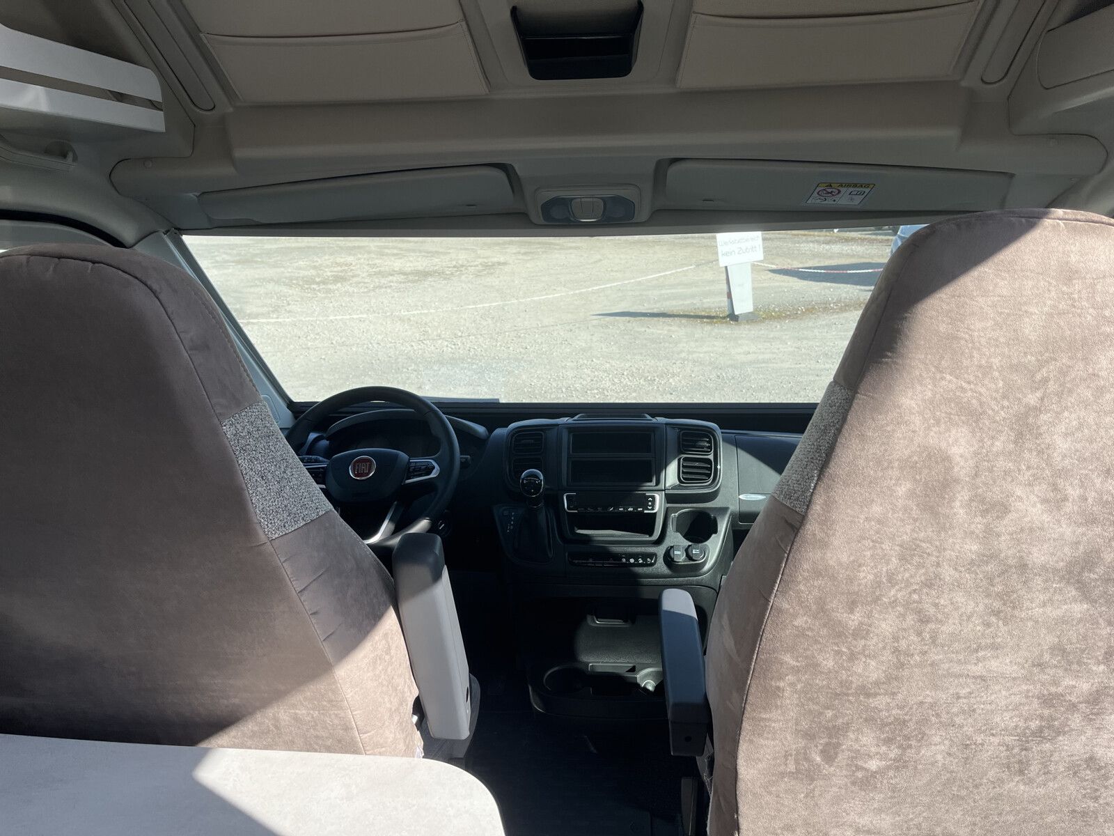 Fahrzeugabbildung Karmann Davis Lifestyle DA 590 LS Markise und Automatik