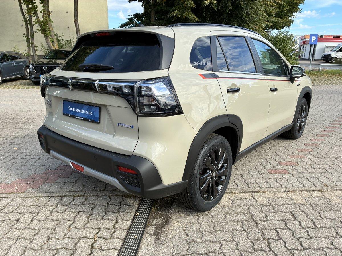 Suzuki S-CROSS 1.4 COMFORT + X-ITE ALLGRIP 6AT