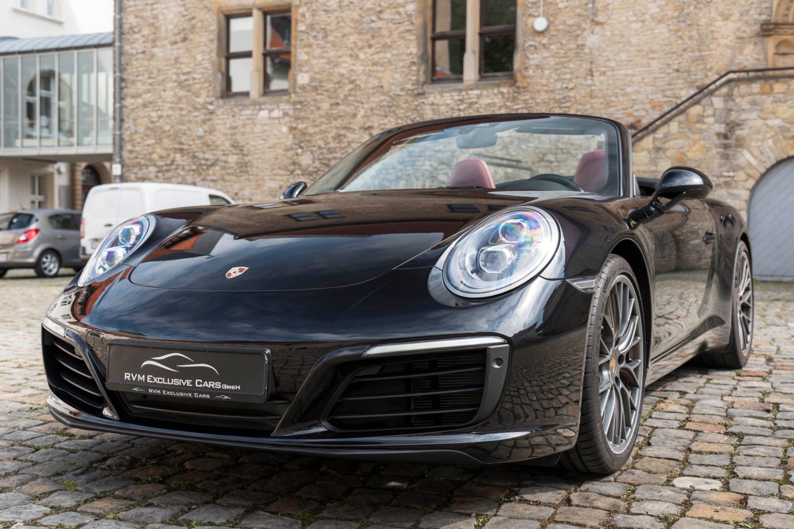 Fahrzeugabbildung Porsche 911 Carrera S Cabrio BOSE PASM TOTW CARPLAY LED
