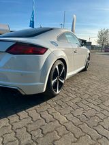 Audi TTS Coupe 2.0 quattro - fast Vollausstattung - Audi TTS: 2.0