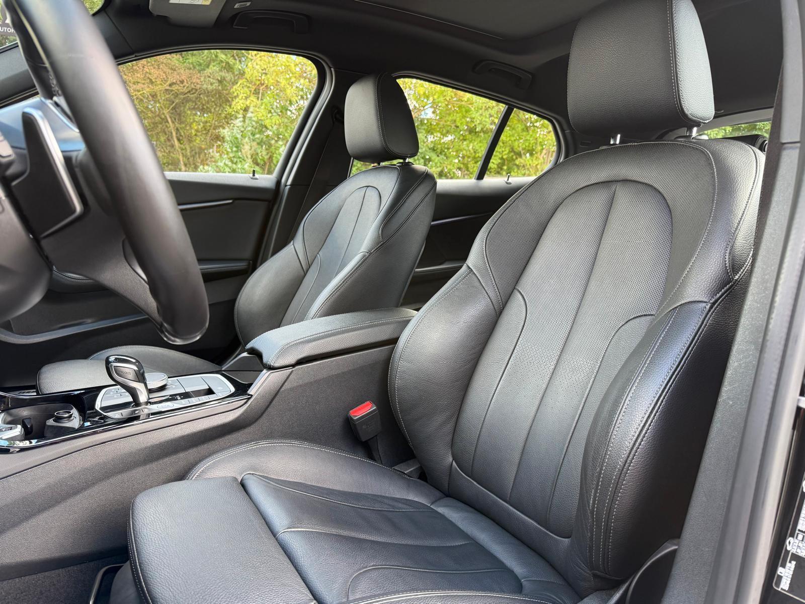 BMW 1 Series i Limousine M SPORT PAKET * PANO * HEAD-UP *, миниатюра 20