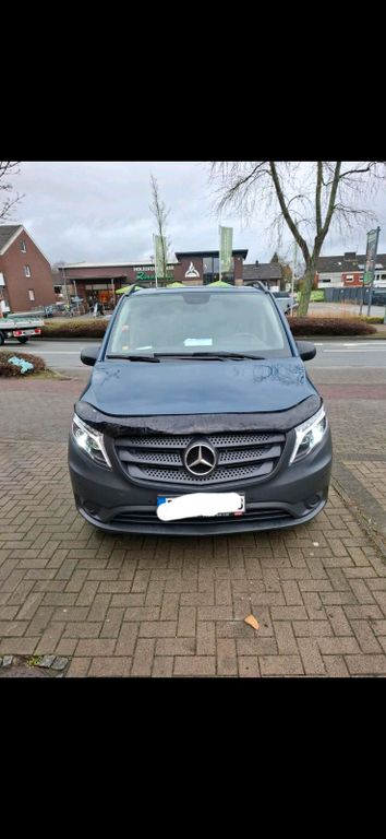 Image of Mercedes-Benz Vito