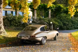 Jaguar E-Type Serie 1 Coupé "Golden Sand" - Jaguar E-Type in Bonn