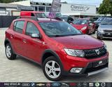 Dacia Sandero II Stepway Essential/AHK/BLUETOOTH/KLIMA - Dacia Sandero in Freiburg