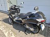 Piaggio MP3 250 LT - PIAGGIO VON 126 BIS 250 CCM