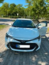 Toyota Corolla 2,0 Hybrid,Team Deu,Wegst.Z, +Garantie  - Toyota Corolla Gebrauchtwagen in München