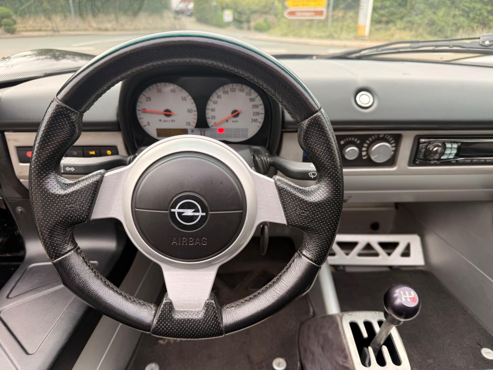 OPEL SPEEDSTER - 2.2 - 147 CV - BVM