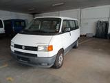 Volkswagen T4 Multivan Allstar - Volkswagen T4 Multivan mit Benzin-Antrieb