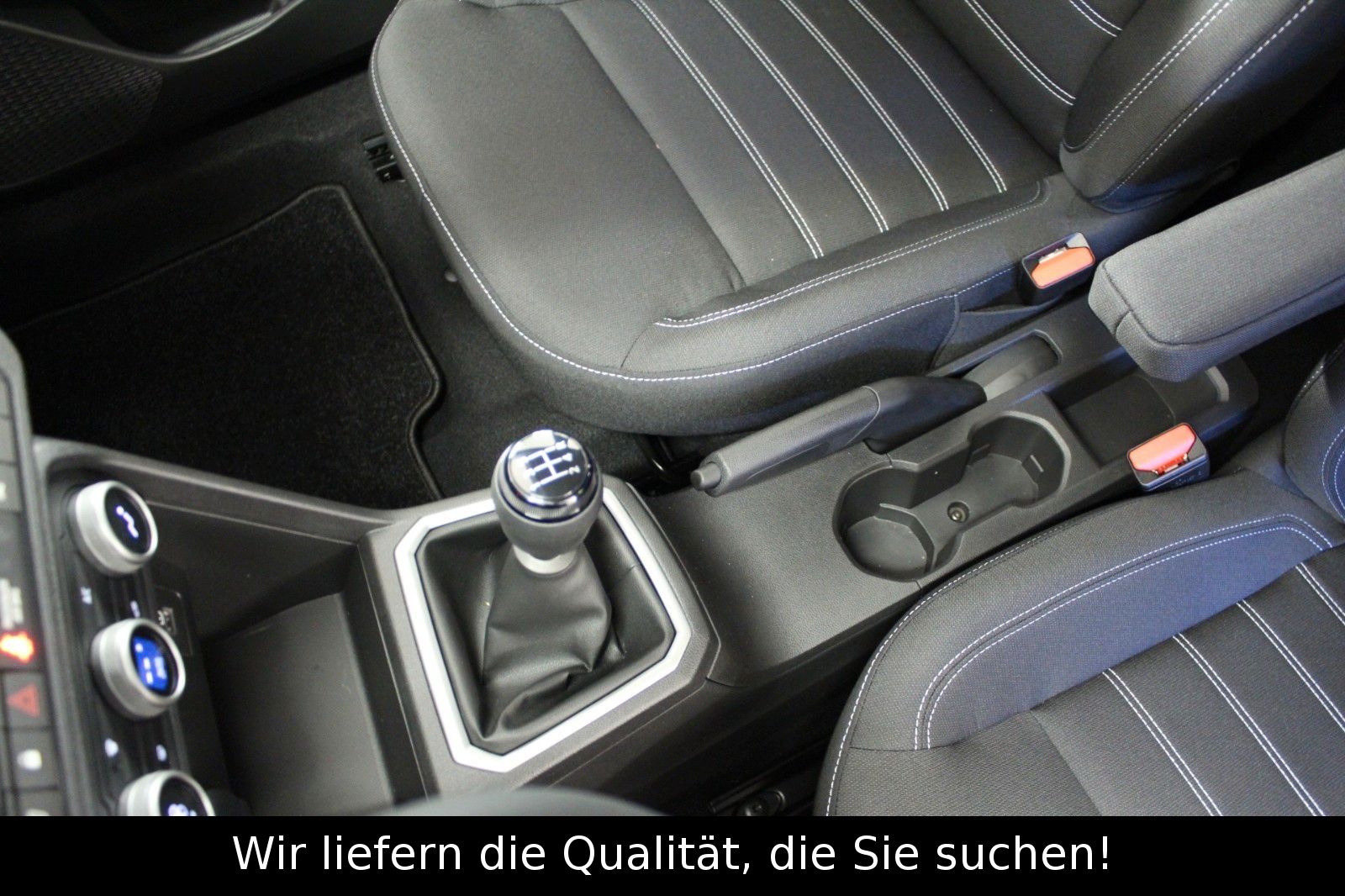 Fahrzeugabbildung Dacia Sandero TCe 90 Expression*Winterpaket*