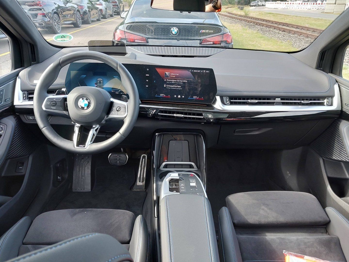 BMW 223 Active Tourer - Bild 5