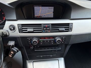 BMW 320 - 12