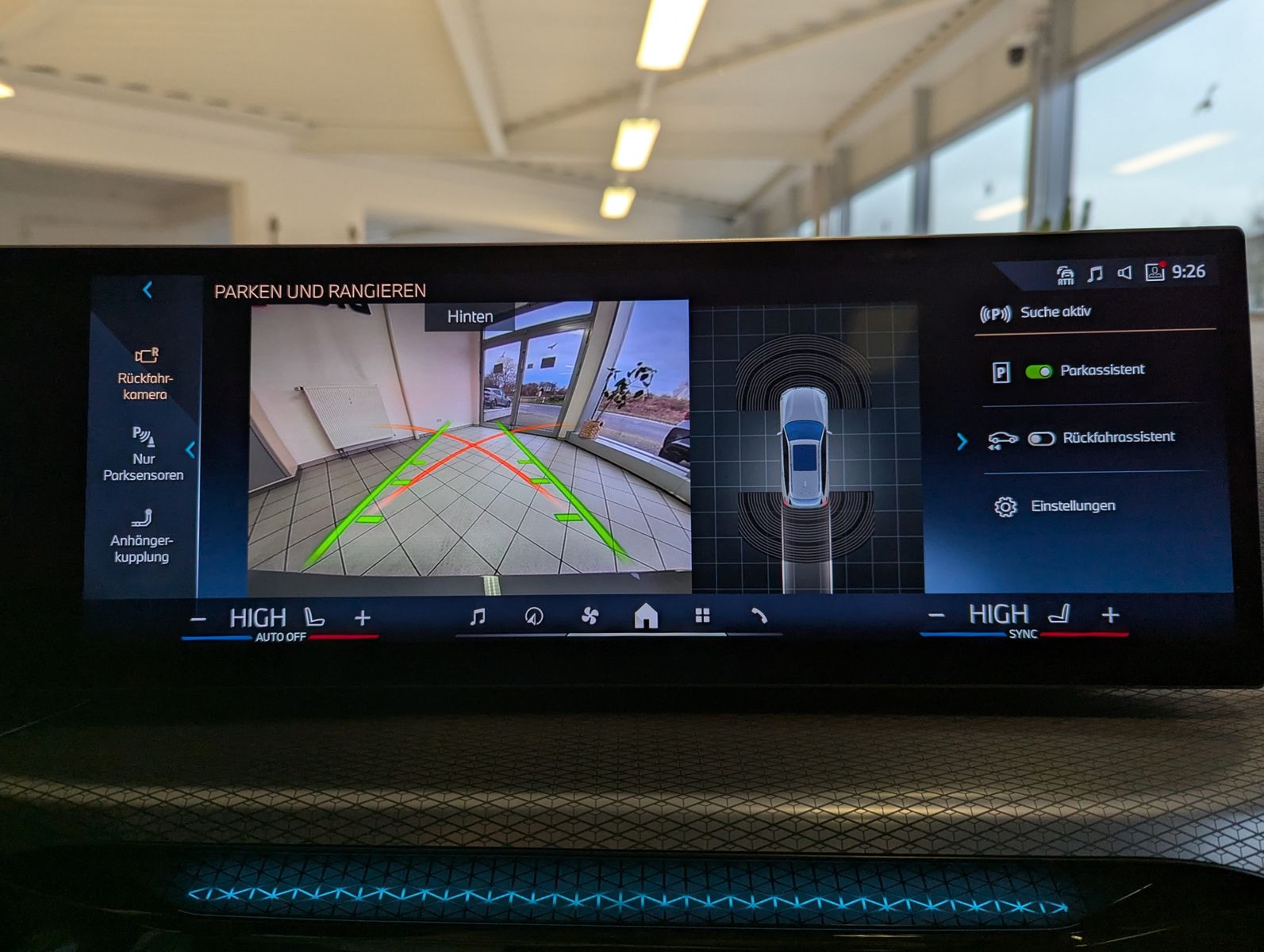 BMW 330 d xD M-Sport Pano LED-adaptiv ACC AHK - Image 26