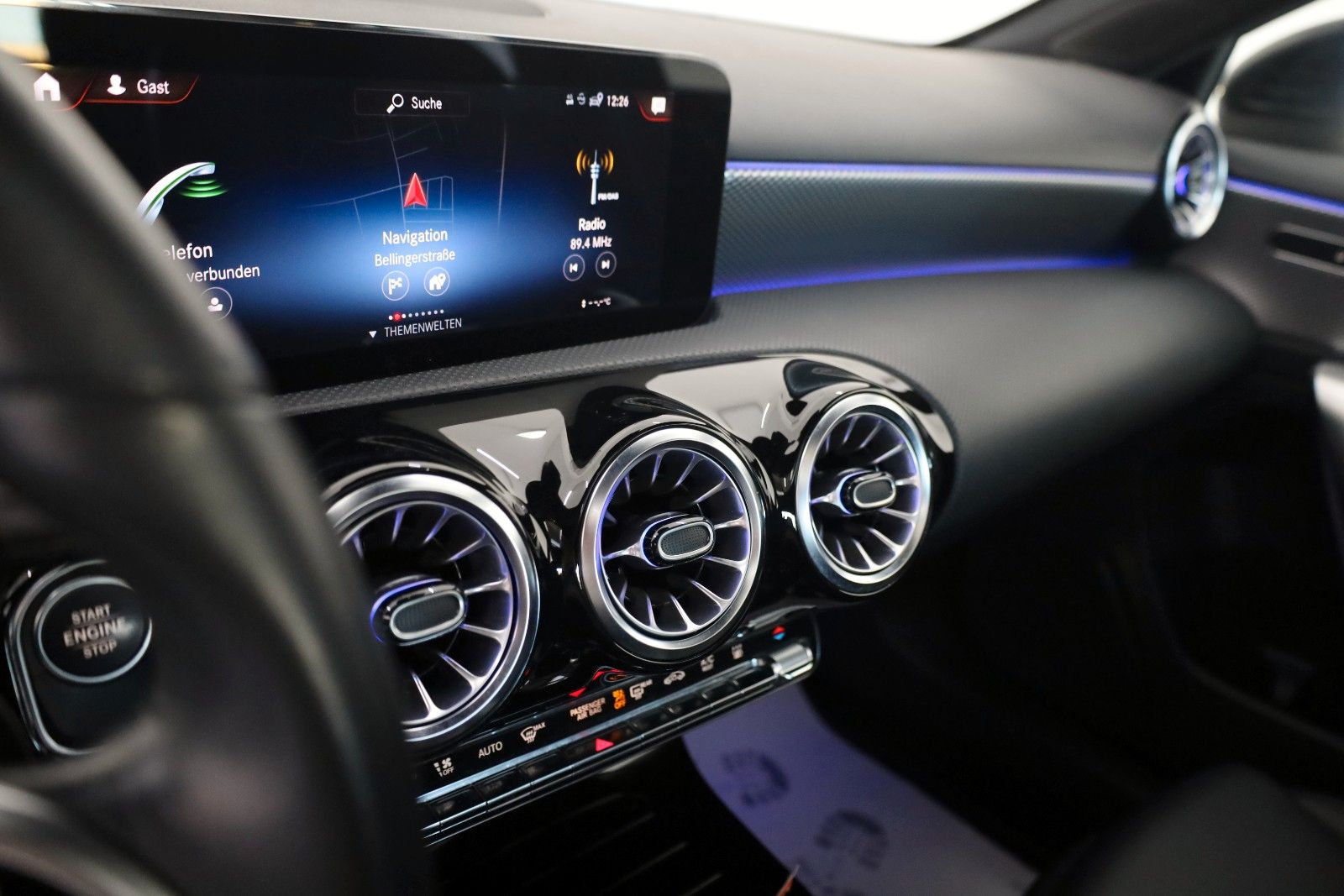 Fahrzeugabbildung Mercedes-Benz A 250e Progressive,Leder,Navi,LED,SH,Kamera,Pano