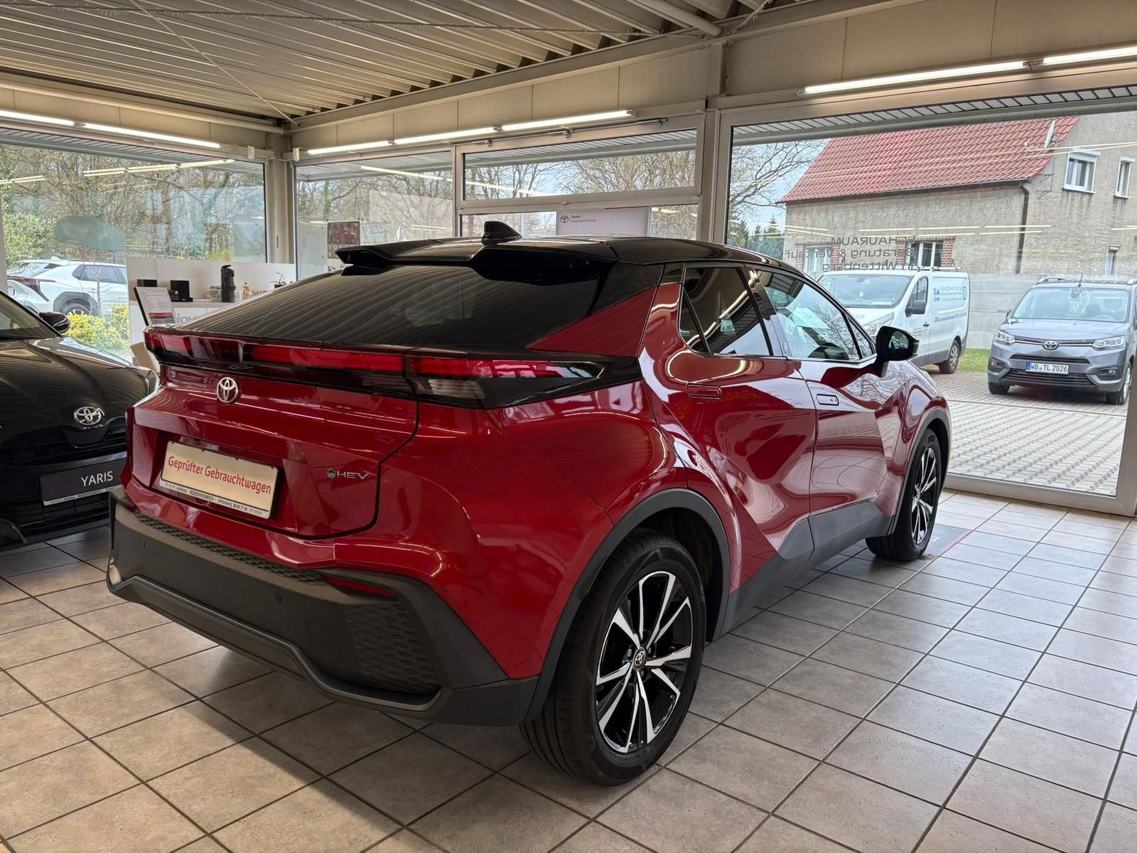 Toyota C-HR Hybrid FWD Team Deutschland foto 5