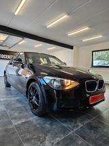 BMW 114 Baureihe 1 Lim. 5-trg. 114 i - BMW 114 mit Benzin-Antrieb