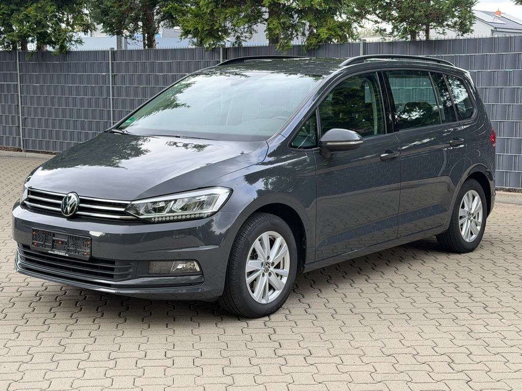 Image of Volkswagen Touran