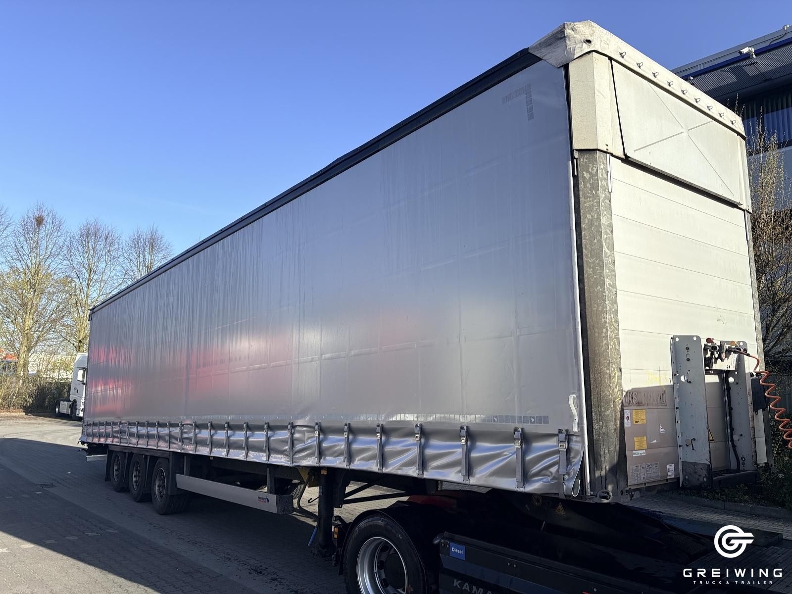 Schmitz Cargobull Curtainsider Mega XL lifting/sliding roof