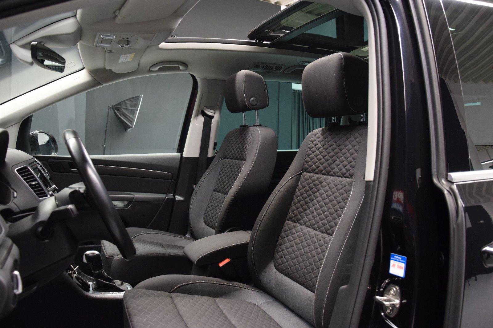 Fahrzeugabbildung Volkswagen Sharan Join Pano ACC Easy-Open Kamera Bi-Xenon