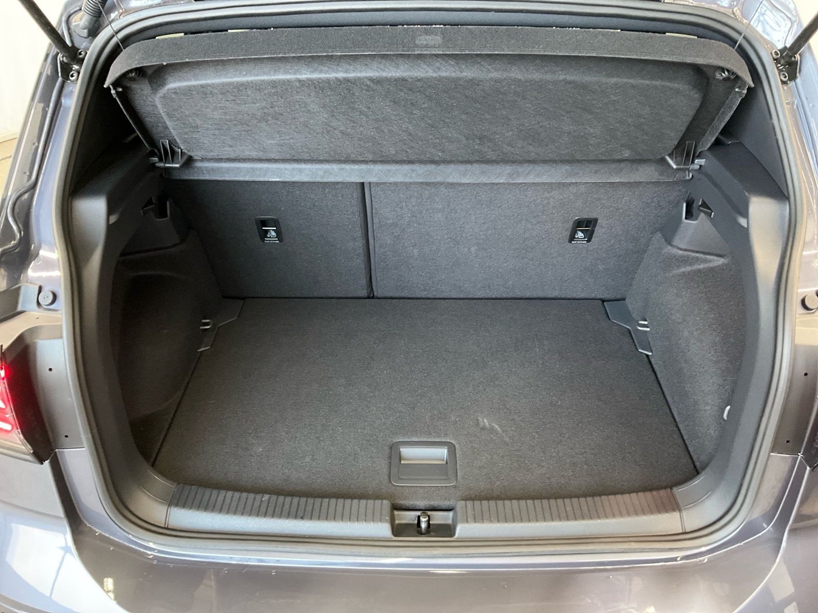 Volkswagen T-Cross - Bild 8