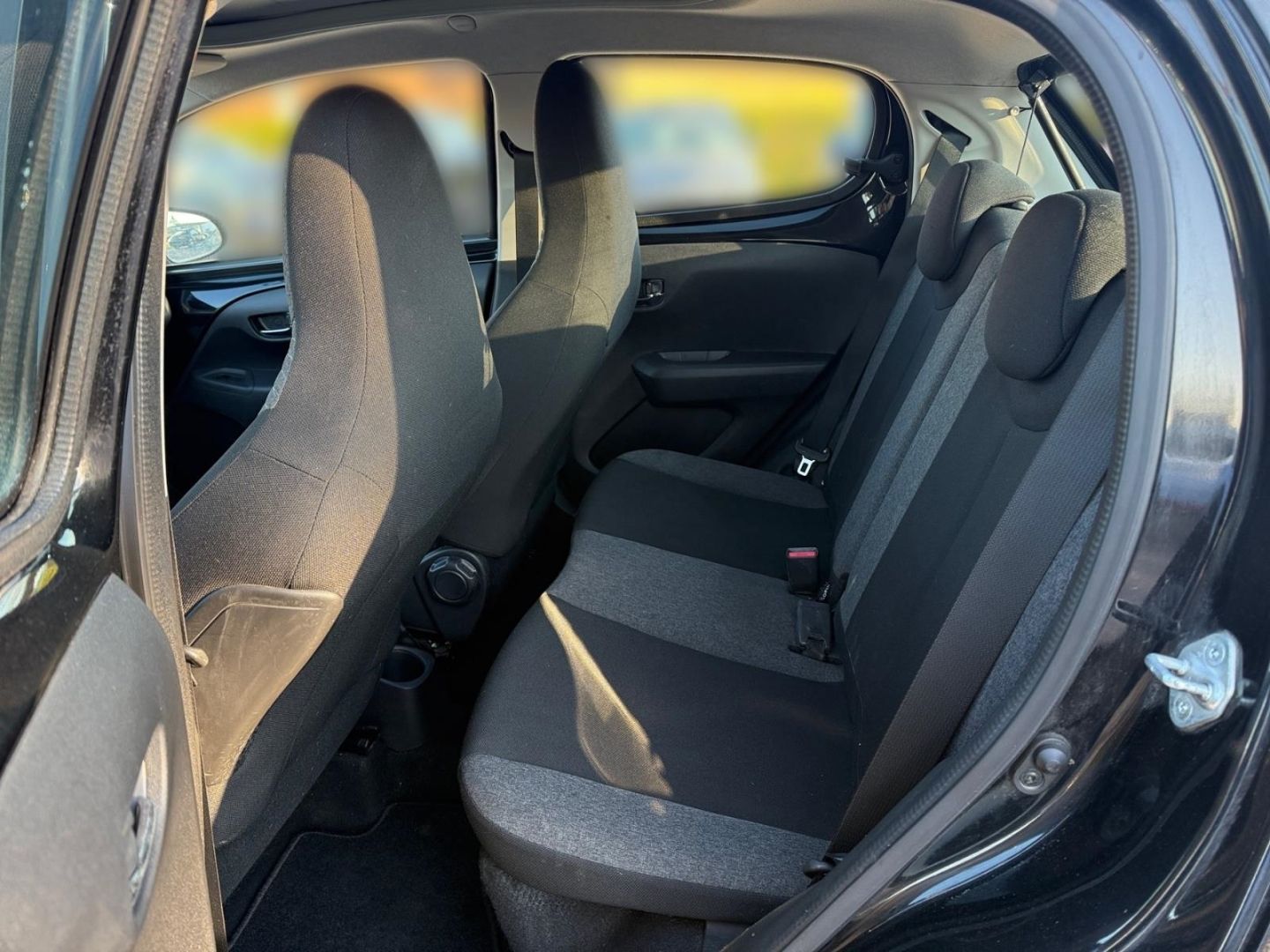 Fahrzeugabbildung Citroën C1 AIRSCAPE Shine 1.0 Klimaautomatik Sitzheizung