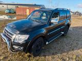 Mitsubishi Pajero 3,2 DI-D 4WD Top Automatik Top - Mitsubishi Pajero Top mit Diesel-Antrieb