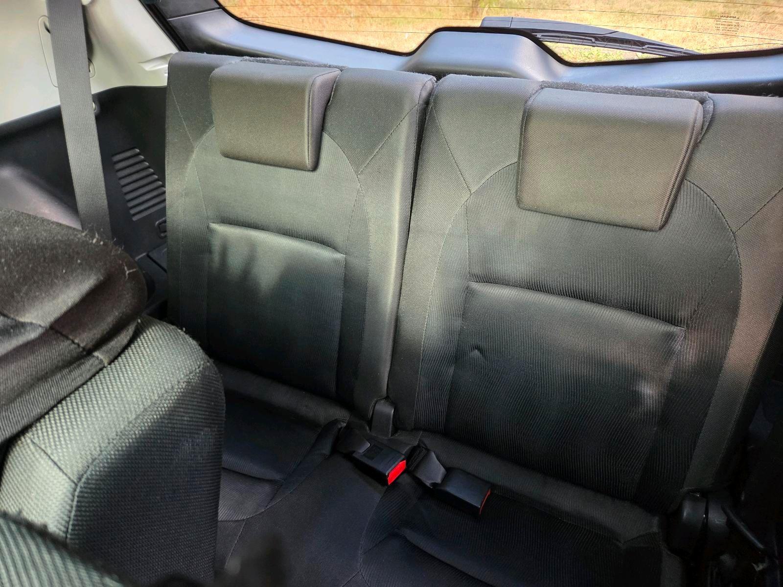 Nissan Qashqai+2 2010 — photo 11