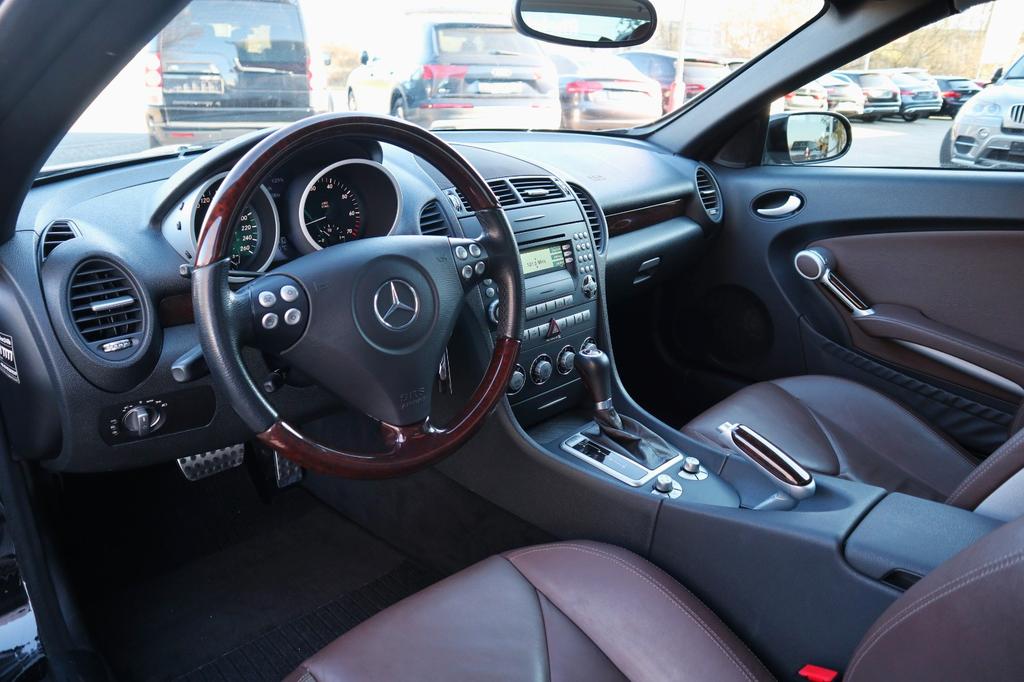 Mercedes-Benz SLK 200