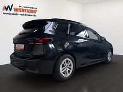 Fahrzeugabbildung BMW 220i Active Tourer -- M Sport/ ACC/ AHK/ HeadUp