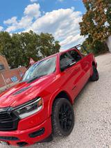 Dodge RAM 1500 4x4 2021 Laramie Night Edition *LPG - Dodge RAM in Ludwigshafen