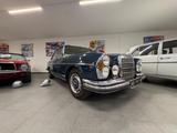 Mercedes-Benz 280 SE/8 Limo. Auto. Schiebedach. H-Zulassung - Mercedes-Benz 280 mit Benzin-Antrieb: 2.8