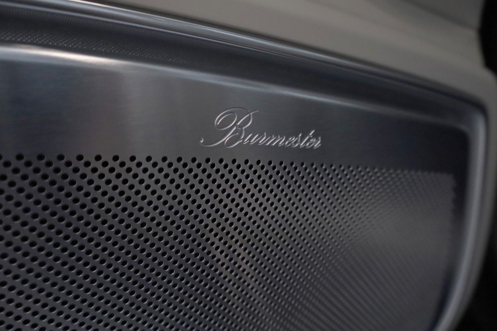 Fahrzeugabbildung Porsche Panamera 4S Burmester/Carbon/ACC/SoftClose/LED