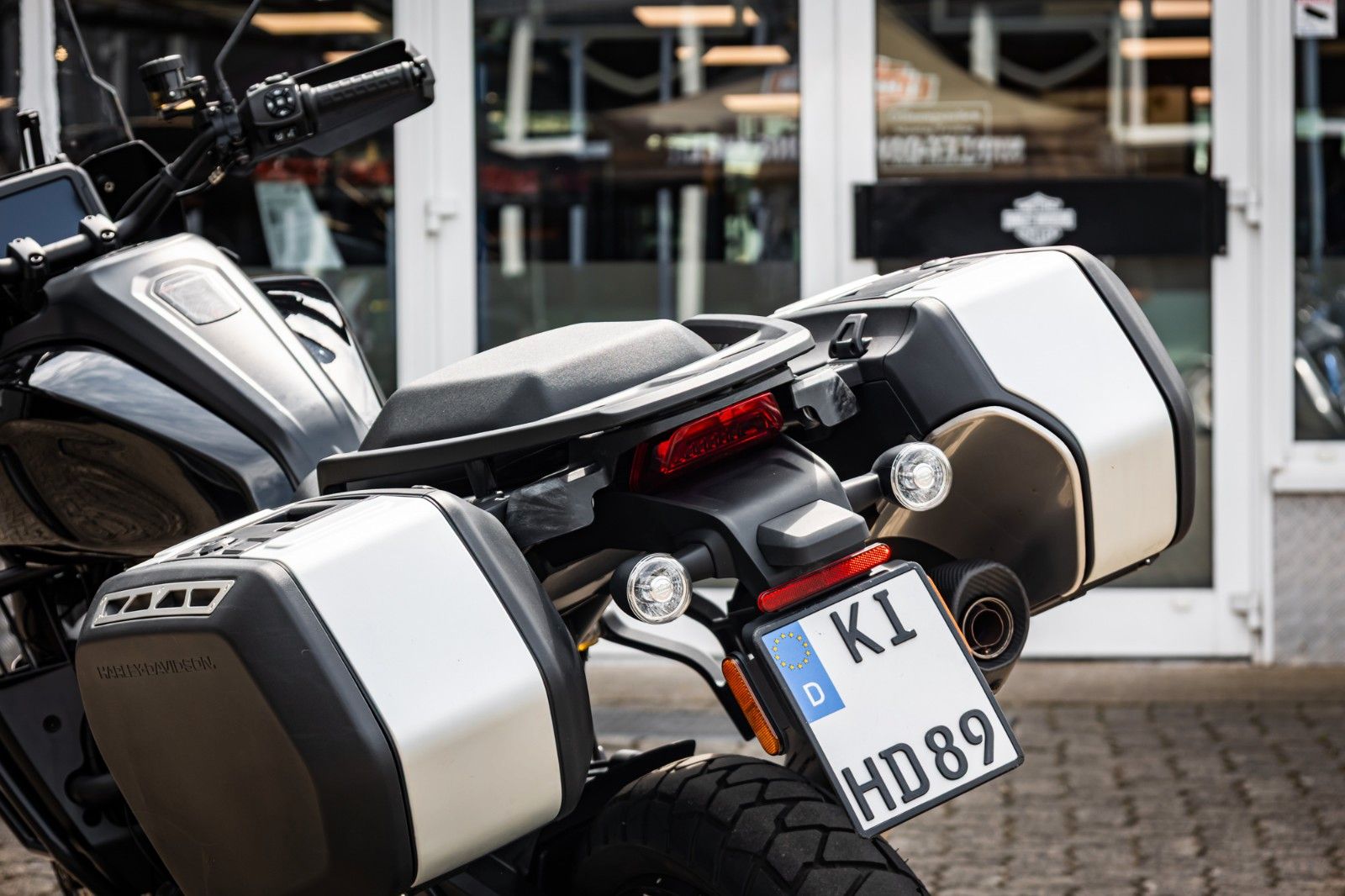 Fahrzeugabbildung Harley-Davidson RA1250S Pan America Special - Screamin Eagle