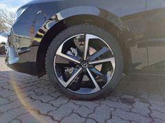 Fahrzeugabbildung Opel Astra L ST GS 1.5D AT8 AHK, Panoramadach