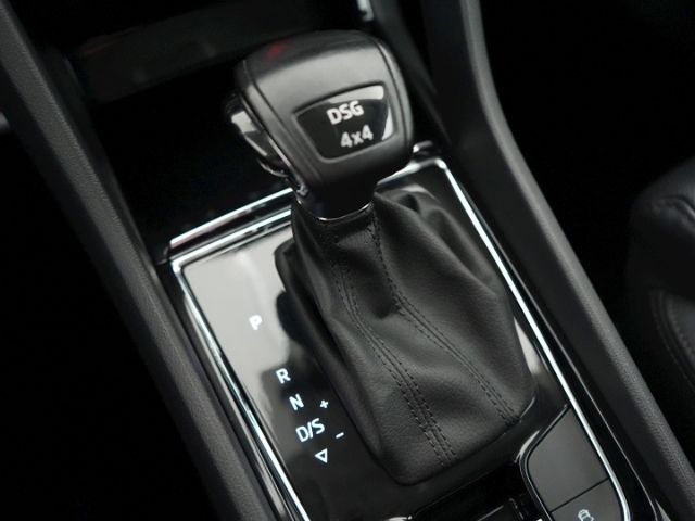 Kodiaq L&K TDI DSG 4x4+NAVI+AHK+SITZ-/LENKRADHEI