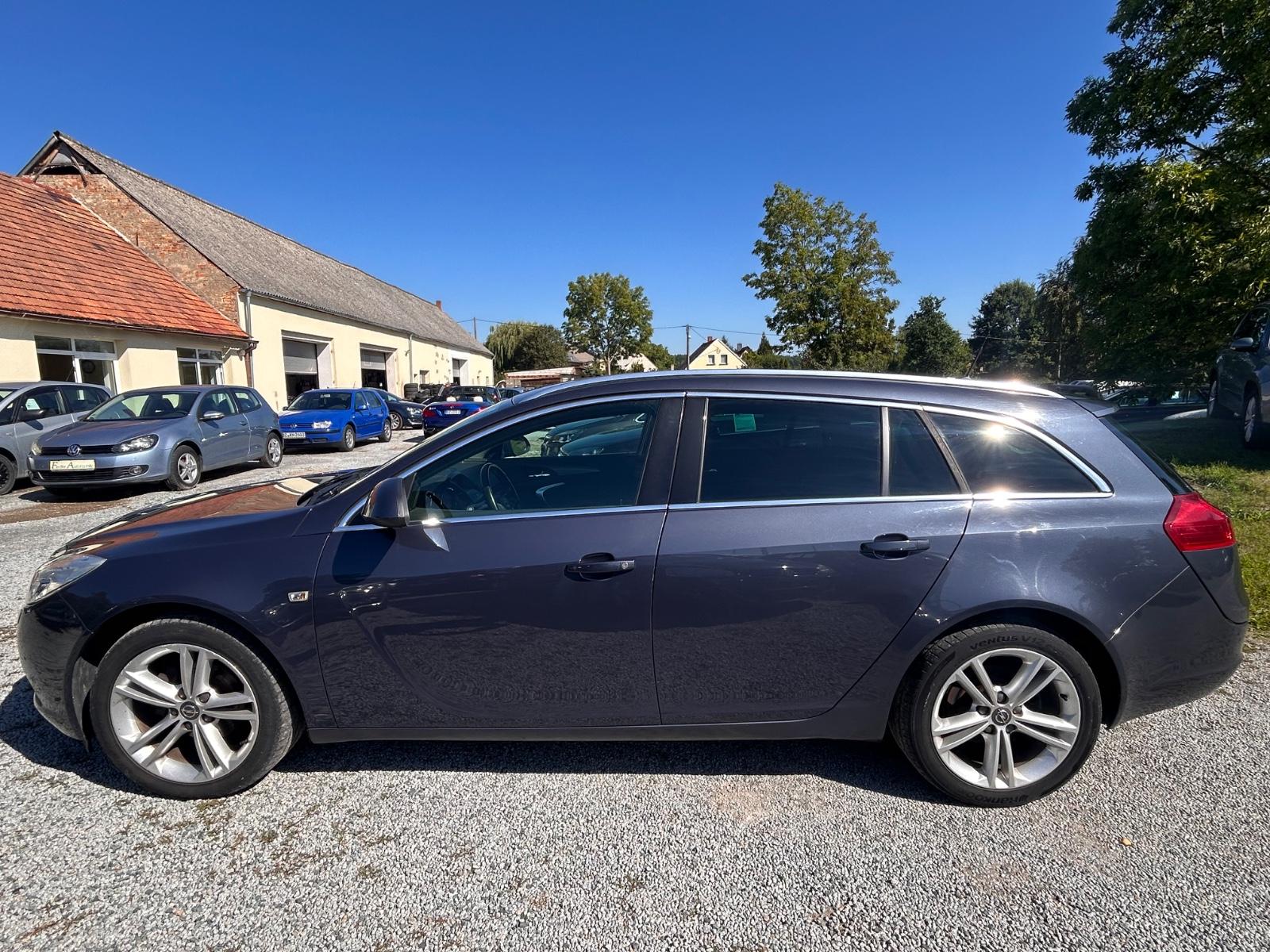 Opel Insignia ST 2.0 CDTI/Klimaaut./Sitzhzg/AHK/Tempo