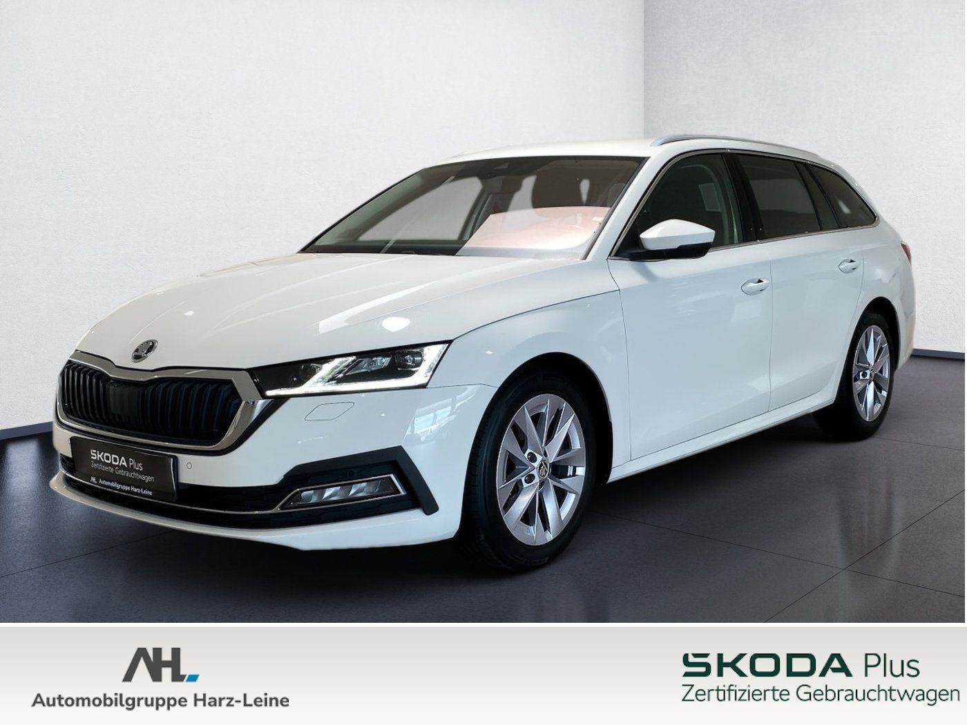 Skoda Octavia Combi 2.0 TDI Style DSG AHK HuD LED Navi